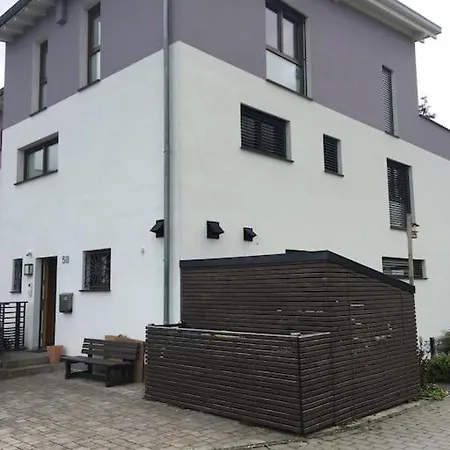 公寓 Einzimmerapartment Mit Kostenlosem Parkplatz *